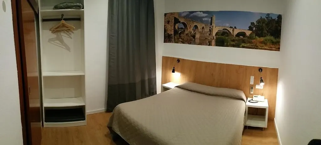 Hostal Restaurante Cornella Cornella de Llobregat Spain