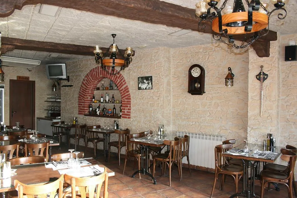Guest house Hostal Restaurante Cornella Cornella de Llobregat